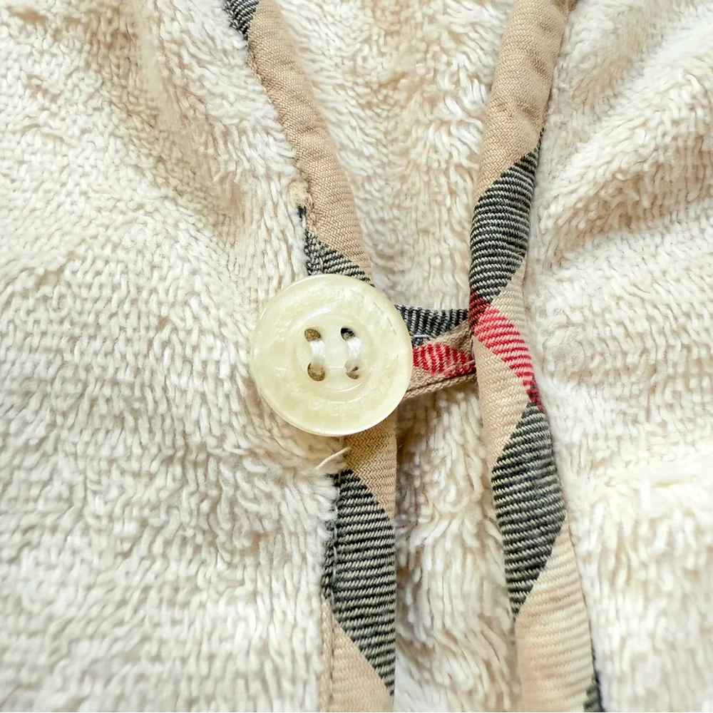 Burberry rare good